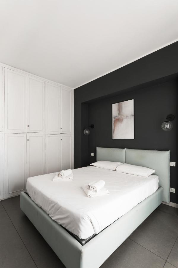 Charming Penthouse In Piazza Venezia With Terrace Apartment Rome Exterior photo